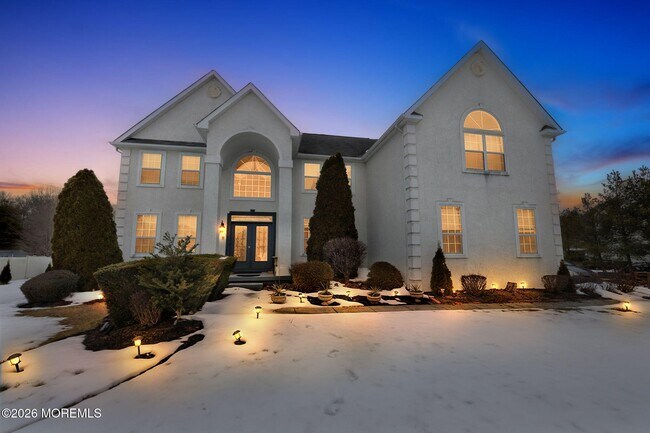 Building Photo - 153 Sandra Way