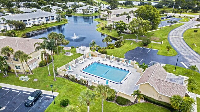 Photo - 1536 SE Royal Green Cir Unit 201