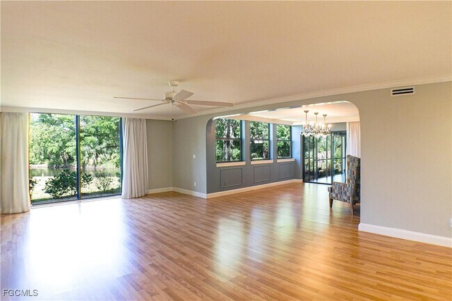 Photo - 112 Pinebrook Dr