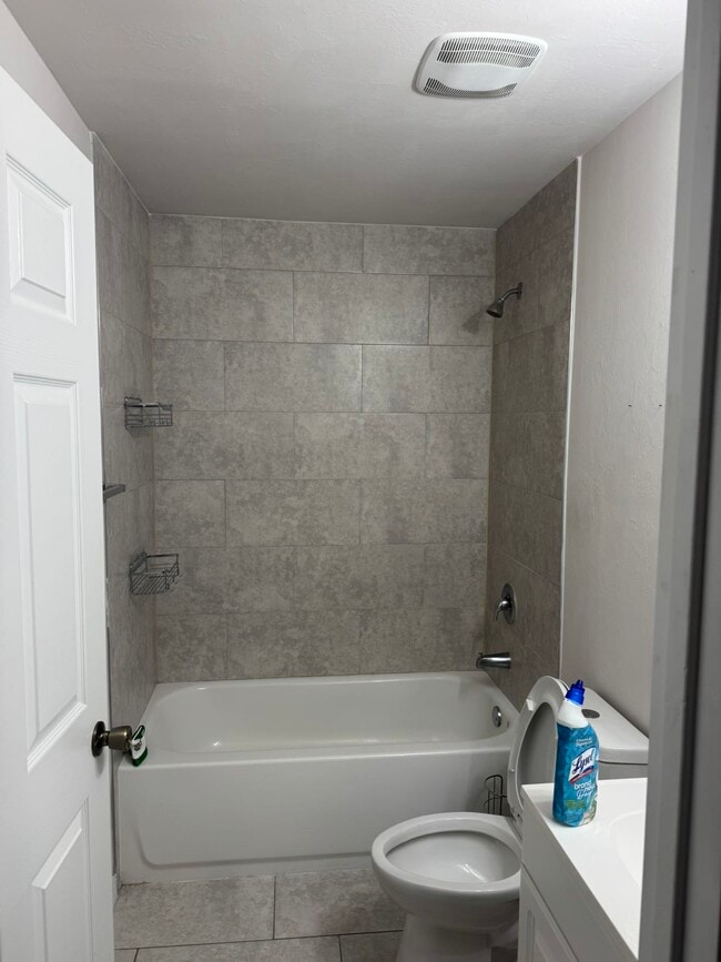 Photo - 547 SE 4th Ter