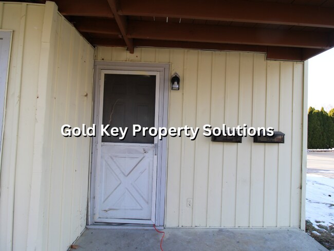 Photo - 919 E 6th St Unidad 919 E 6th St Apt 1