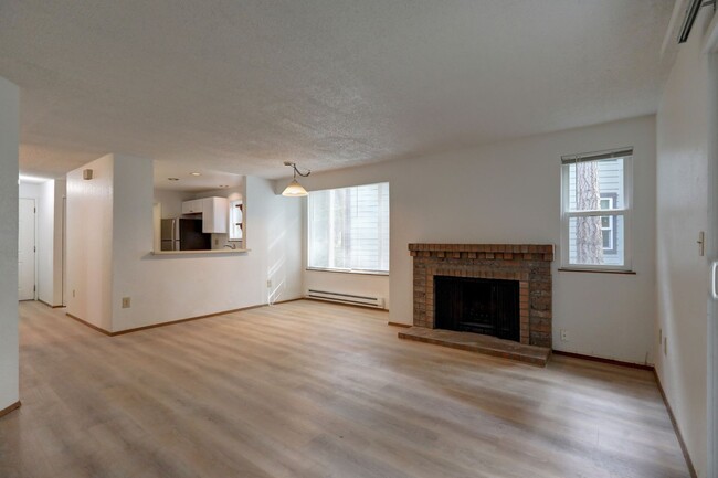 Newly updated 2 Bedroom Bellevue Condo is ... - Newly updated 2 Bedroom Bellevue Condo is ...