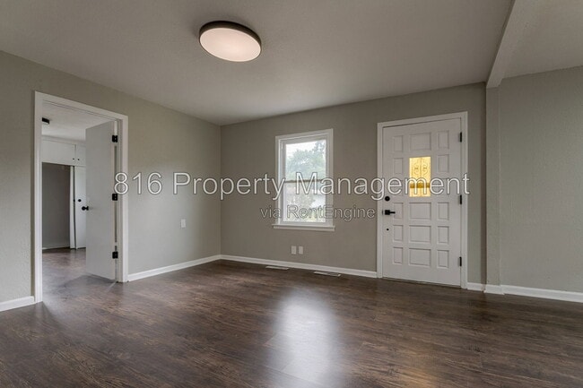 Photo - 429 NE 87th St
