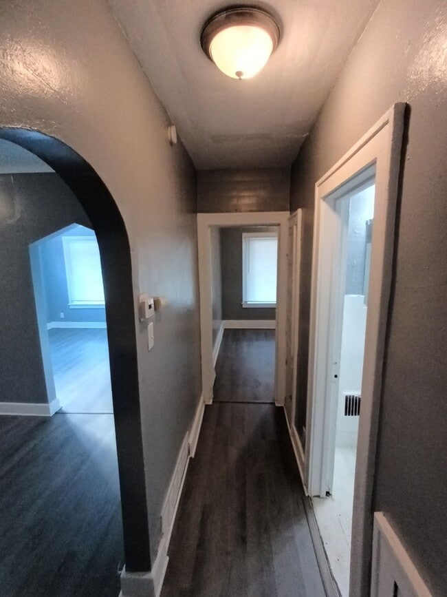 Photo - 4 bedroom, 1 bath, now available!