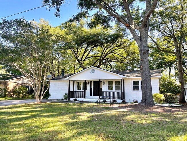 Building Photo - 1431 Glencoe Dr Rental