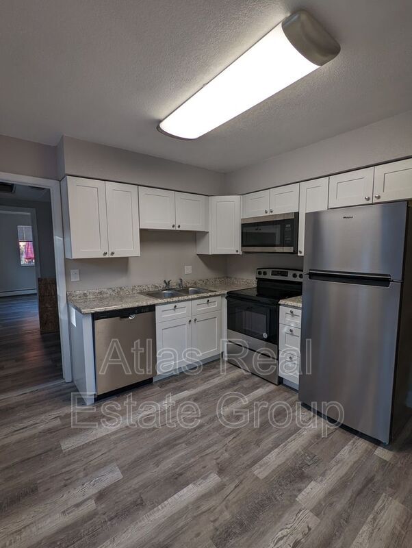 Photo - 5703 S Pearl St Unit 04