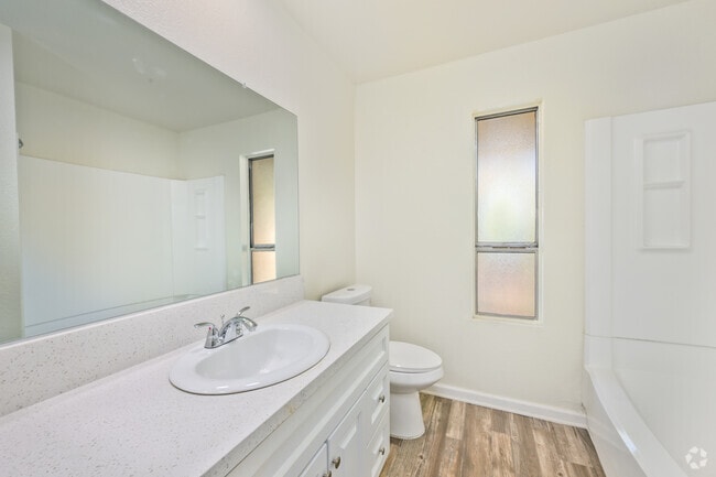 2BR, 2BA - 998SF - Second Bathroom