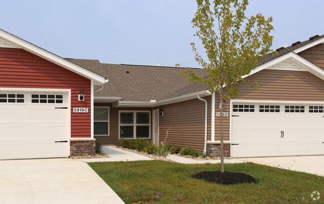 Photo - Redwood Milford