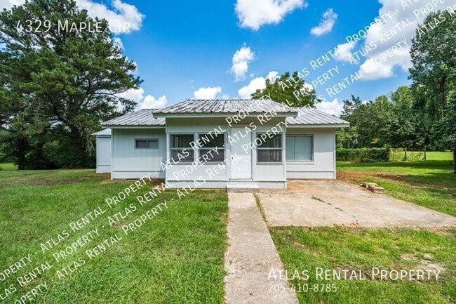 Building Photo - 4329 Maple Cir