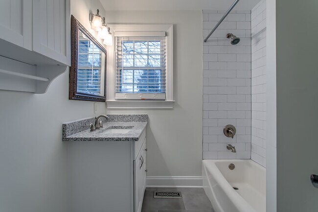 Photo - 308 Highland Ave