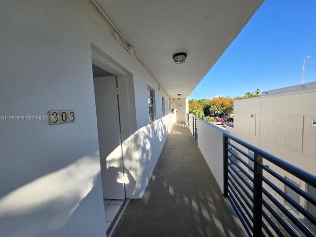 Photo - 631 Jefferson Ave Unit 303