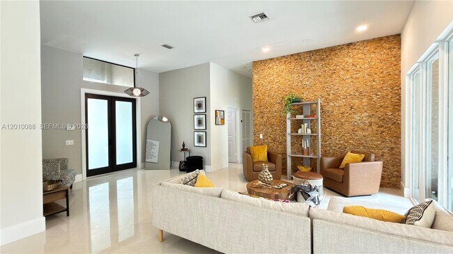 Photo - 3829 Heron Ridge Ln