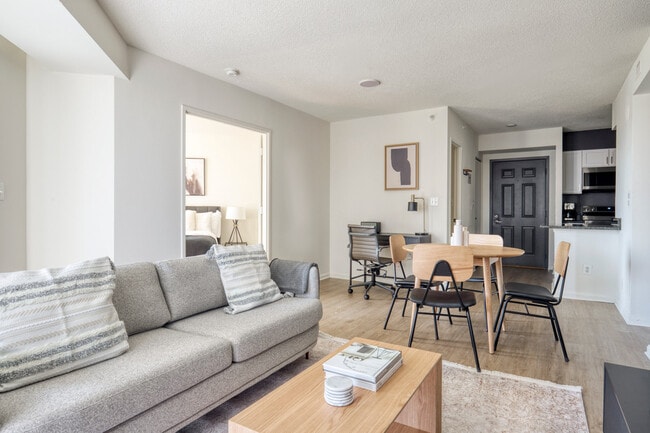 Building Photo - 4650 Washington Blvd Unit FL9-ID8797A