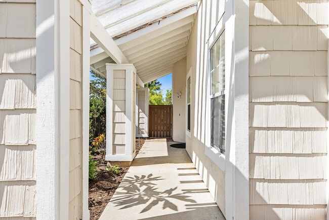 Photo - 1323 Greenway Rise