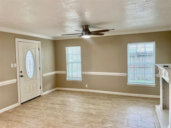 Photo - 1518 Thomas Ave