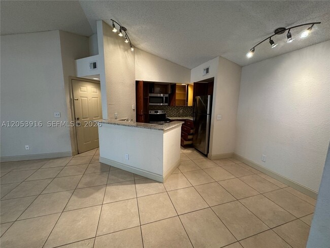 Photo - 417 Vista Isles Dr Unit 2324