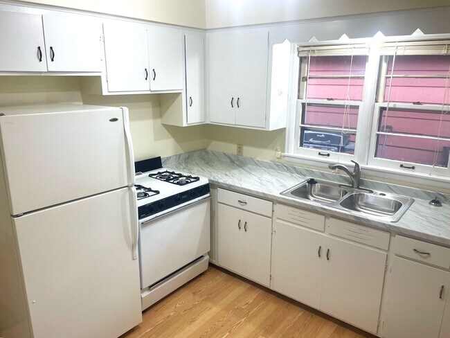 Photo - 409 Palomino Ln Unit 1N