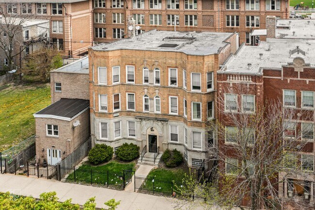 Photo - 819-21 S Independence Blvd Chicago, IL 60624