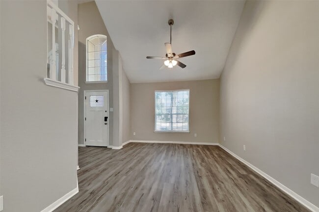 Photo - 9615 Winter Run Dr