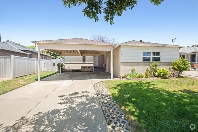 Building Photo - 5342 Emporia Ave Rental