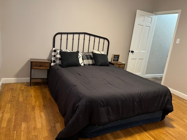 Photo - 1936 N Kansas Ave