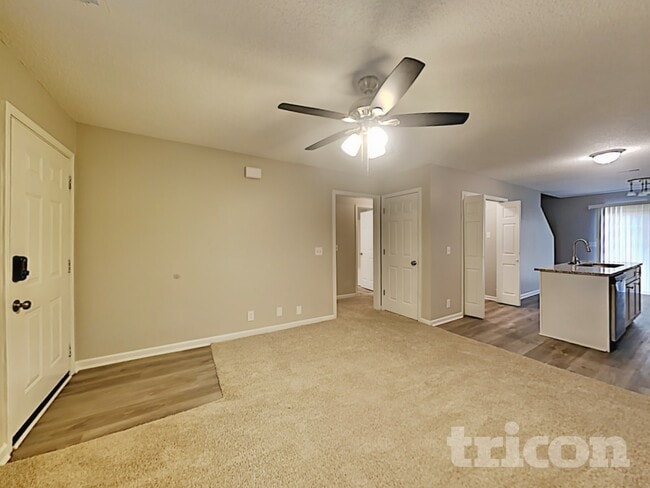 Photo - 5020 Boyd Dr