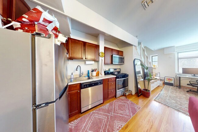 Photo - 319 S 10th St Unidad 335