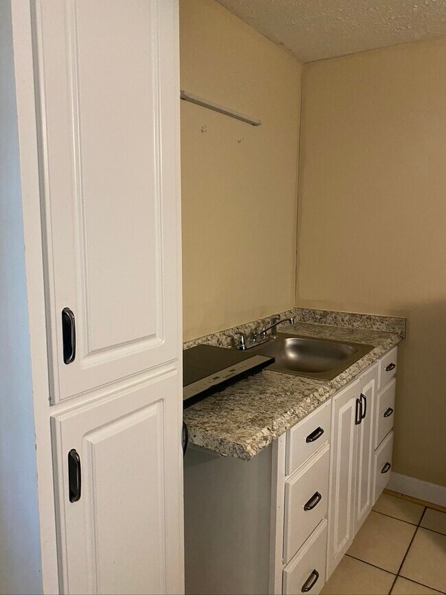 Photo - 844 Pelican Pl Unidad Judy Elam Pelon