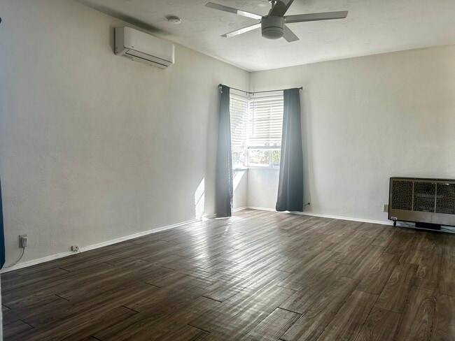 Photo - 6395 Mojave Ave Unit Mojave 4-plex