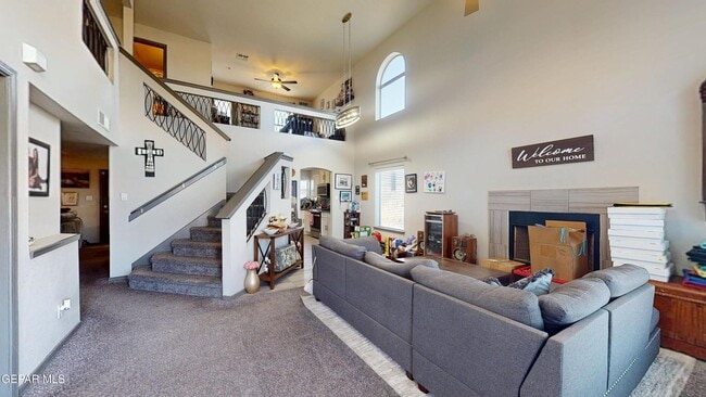 Photo - 240 S Halstead Dr