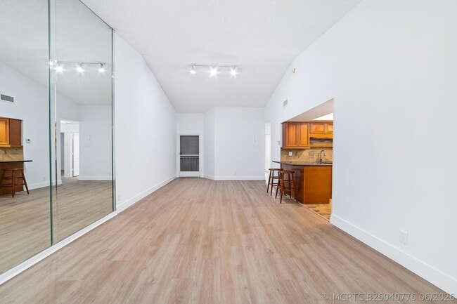 Photo - 3151 Leewood Terrace Unit L228