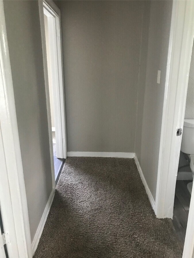 Photo - 1711 W 5th St