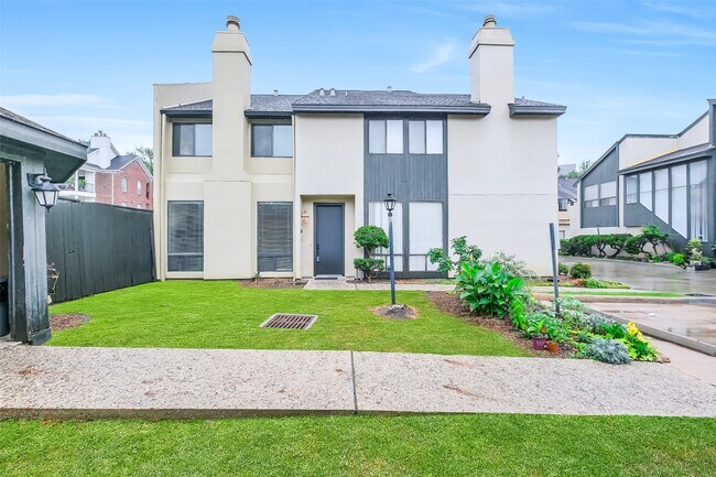 Photo - 1112 Bering Dr Unit 64