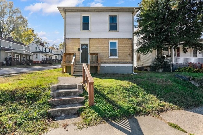 Building Photo - 620 Berryman Ave