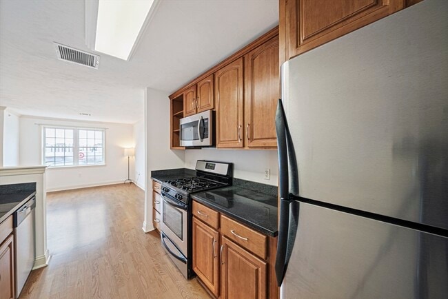 Photo - 555 Page St Unit 305