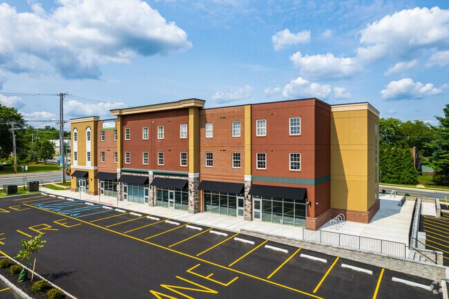 Photo - 211 S Main St