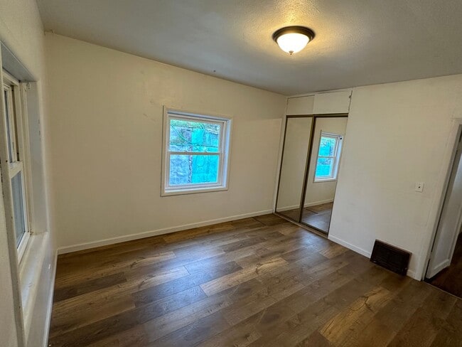 Photo - 3 Bedroom/ 1 Bath home