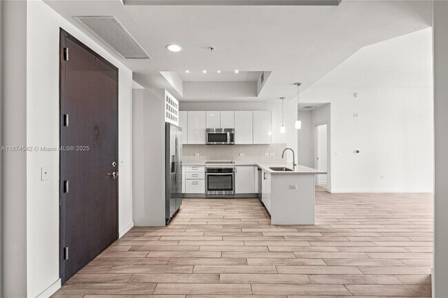 Photo - 999 SW 1st Ave Unit PH08