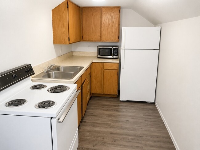 Photo - 1260 Idaho Ave Unit 5