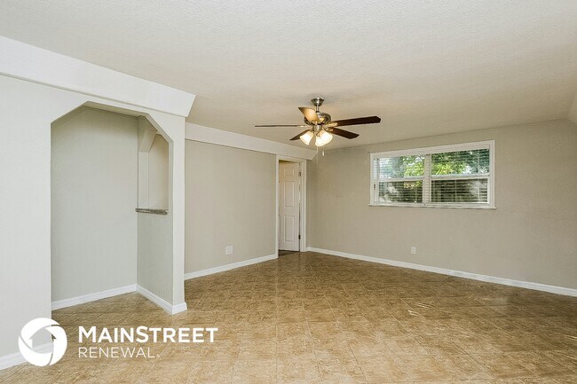 Photo - 3228 Clifford Sample Dr