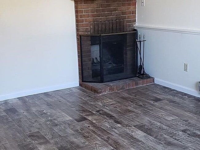 Photo - KingArthur4961 (KC-AM) Unit 2