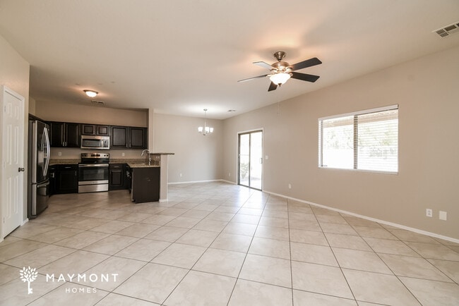 Photo - 2140 E Connemara Dr