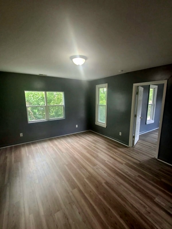 Building Photo - 1127 Jackson St Rental