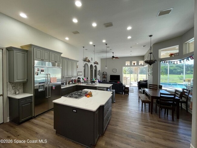 Photo - 1479 Southpointe Ct