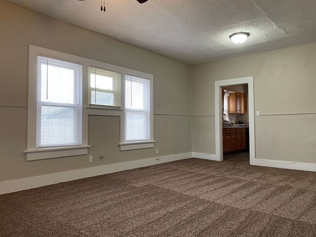 Photo - Cute 2 Bedroom 1 Bath