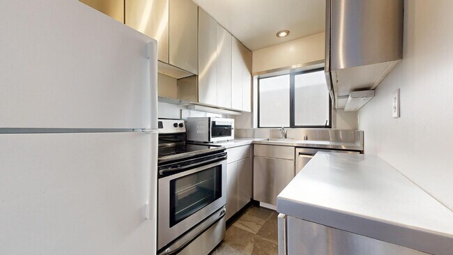 Photo - 1817 California St Unit 202 - Main