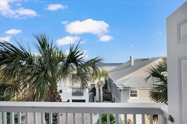 Photo - 3 1st St Unidad ID1359721P