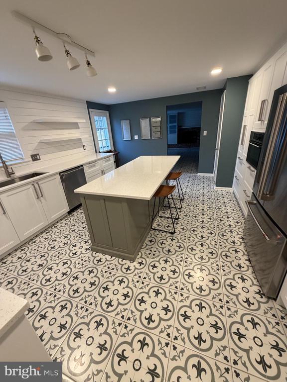 Photo - 7000 Old Cabin Ln