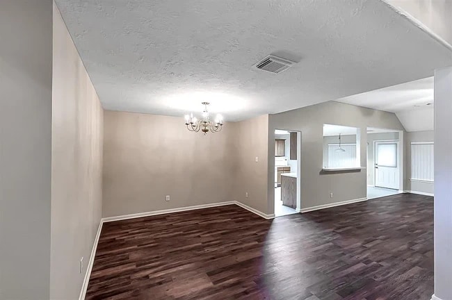 Photo - 3315 Candlepine Dr