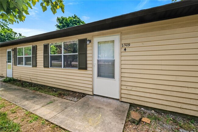 1309 S Washington Ave Unit 4